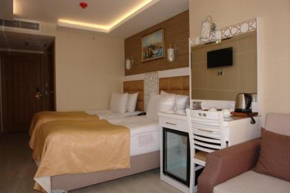 Istanbul River Hotel - image 13